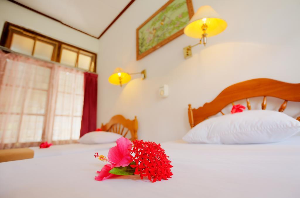 Hotel Angsoka Temukus Bilik gambar