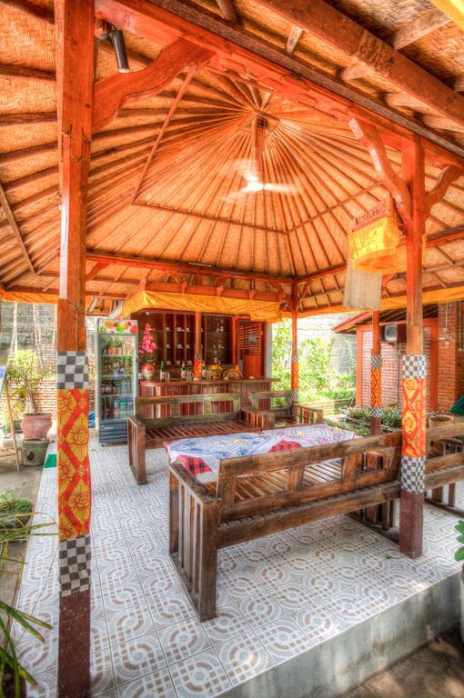 Hotel Angsoka Temukus Luaran gambar