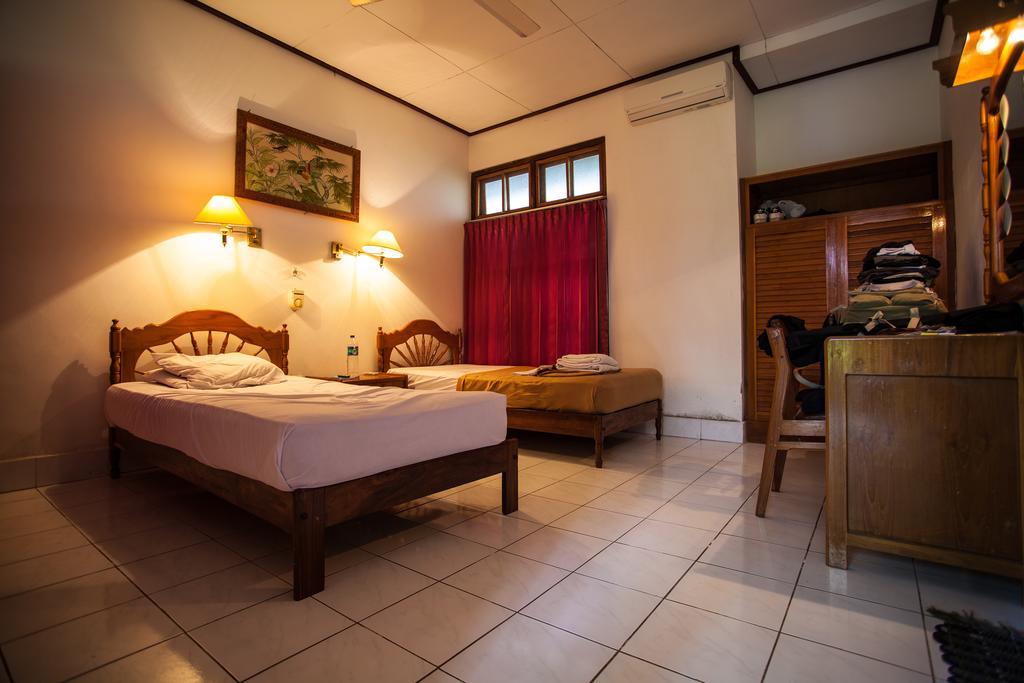 Hotel Angsoka Temukus Bilik gambar