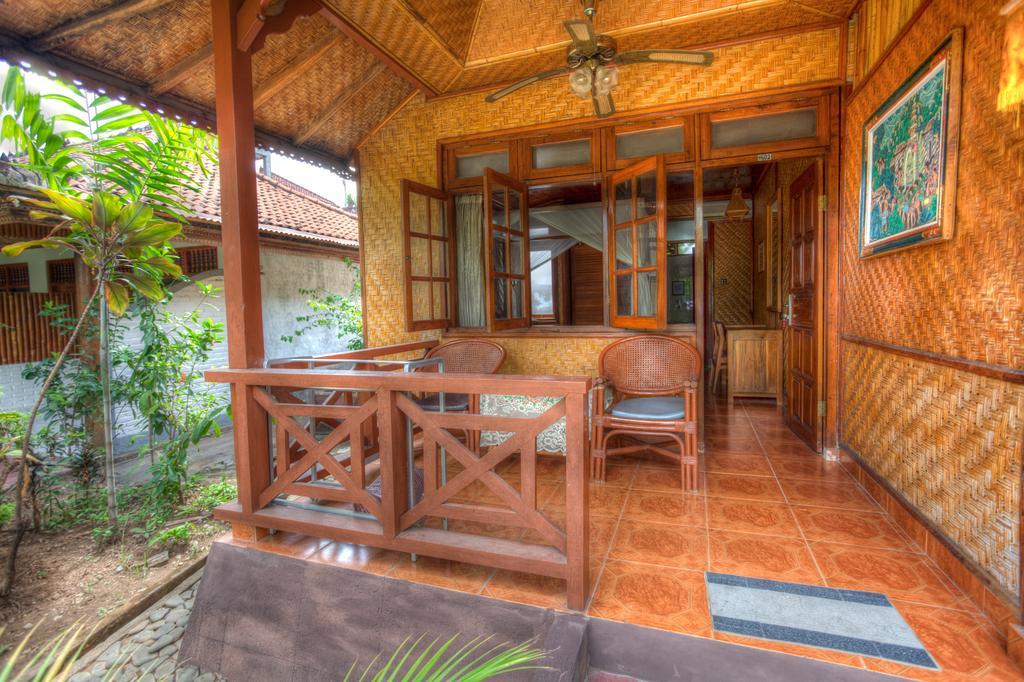 Hotel Angsoka Temukus Bilik gambar