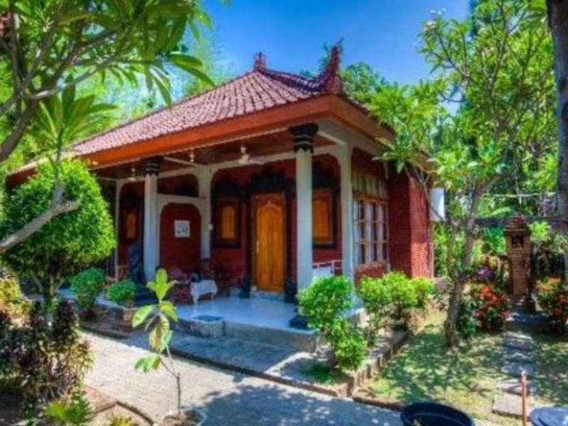 Hotel Angsoka Temukus Luaran gambar